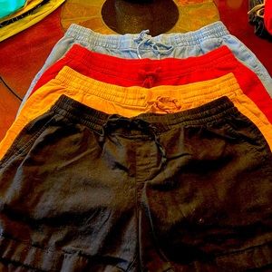 Old Navy 4 Pairs Drawstring Shorts with Pockets SIZE L Like New